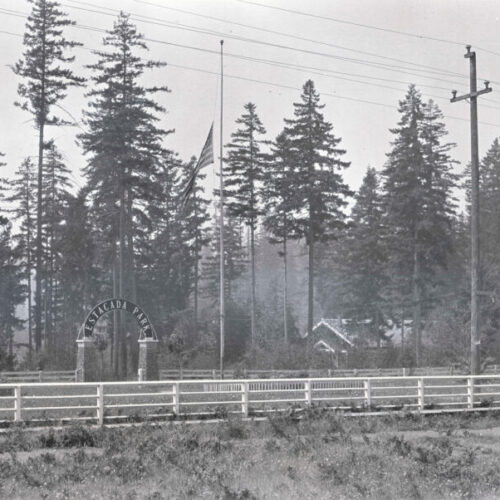 The Estacada Park was about where the Community Center is on Club House Drive. It was a relaxing park for fishing, picnicking and sometimes even ice skating. 